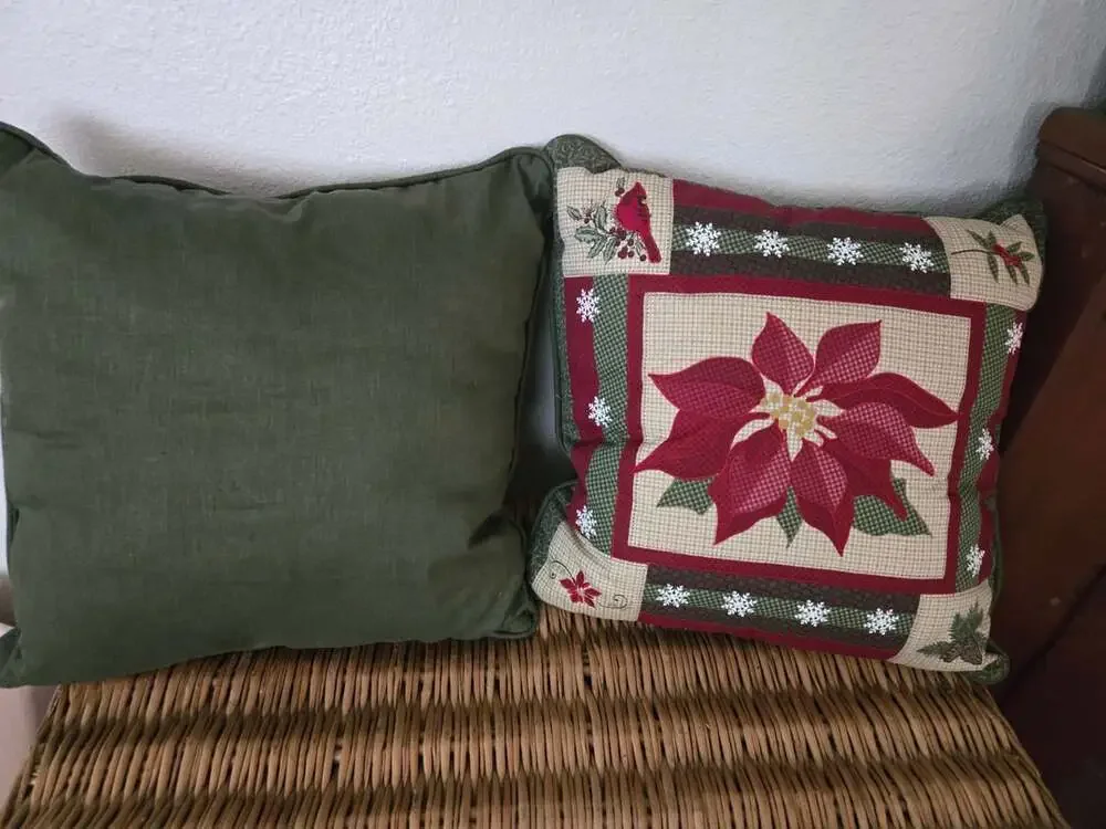 Christmas Poinsettia Cardinal Patchwork Throw Pillow 16 x 16